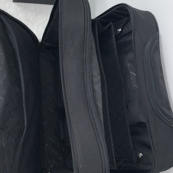 EUC Samsonite carry-on/laptop/briefcase excellent used condition, black. - Picture 9 of 17